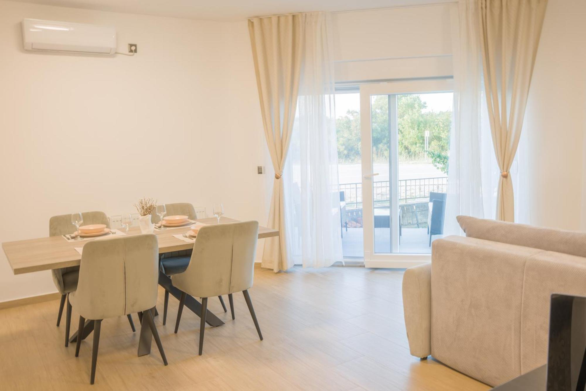 Apartmani Toni Дрниш Екстер'єр фото